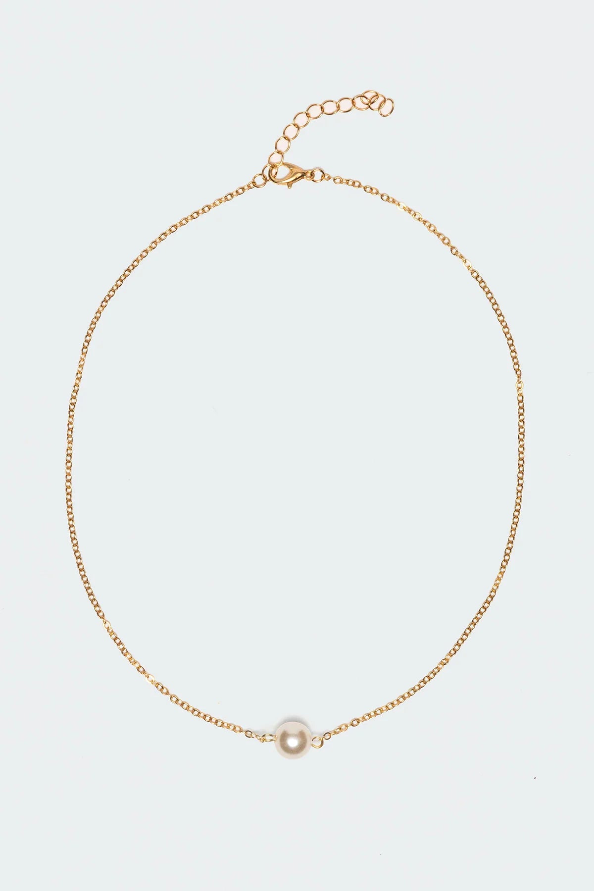 Center Stage Pearl Necklace