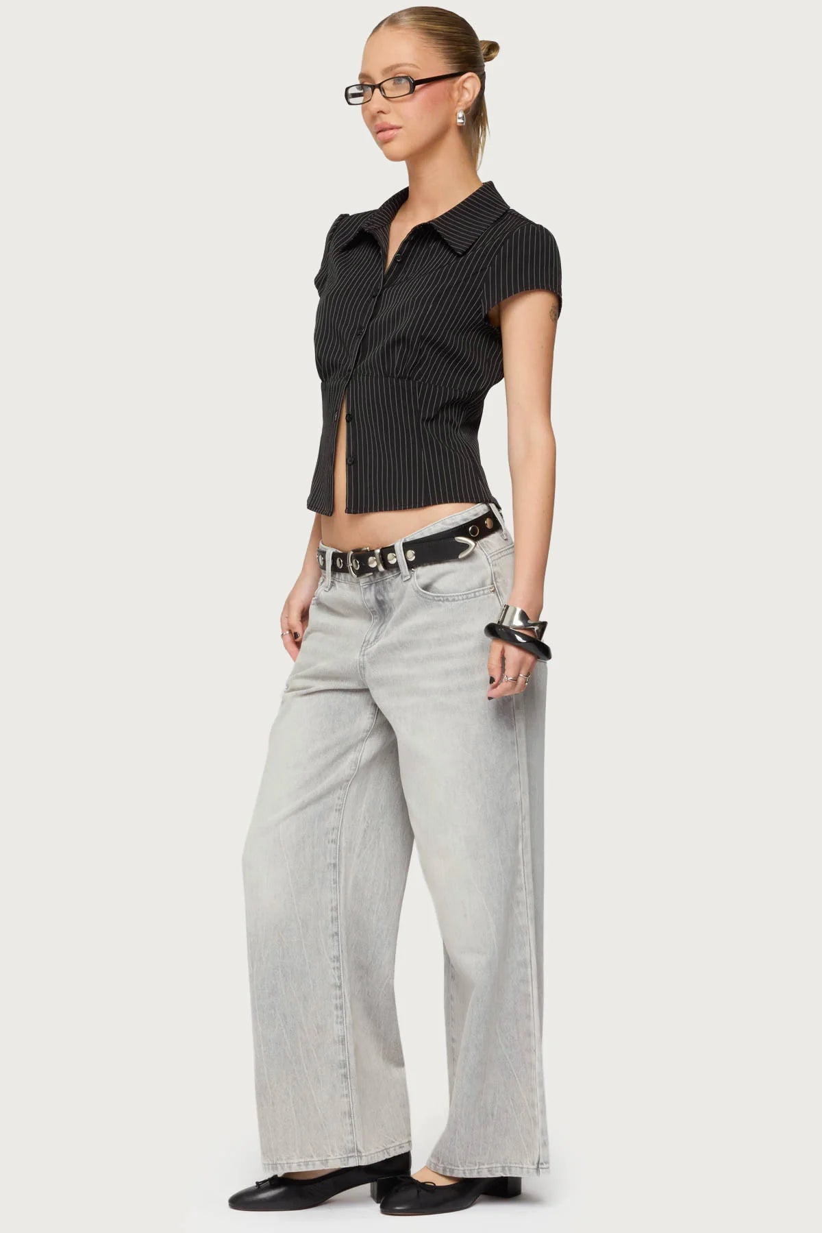 Petite Magda Low Rise Acid Wash Jeans